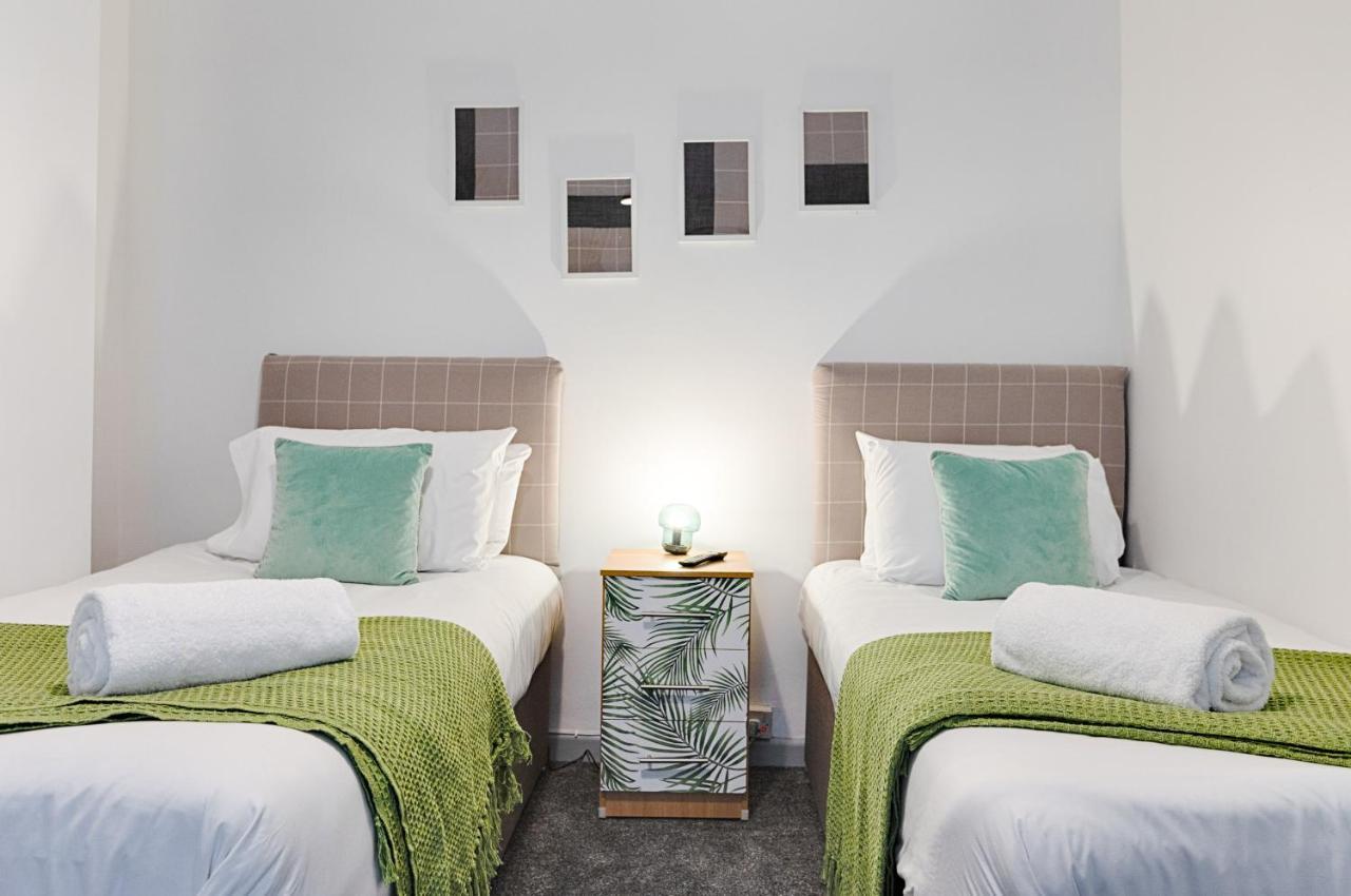 City Centre, Parking, Smart Tv'S In All Rooms Swansea Extérieur photo