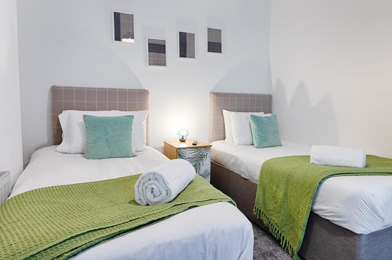 City Centre, Parking, Smart Tv'S In All Rooms Swansea Extérieur photo