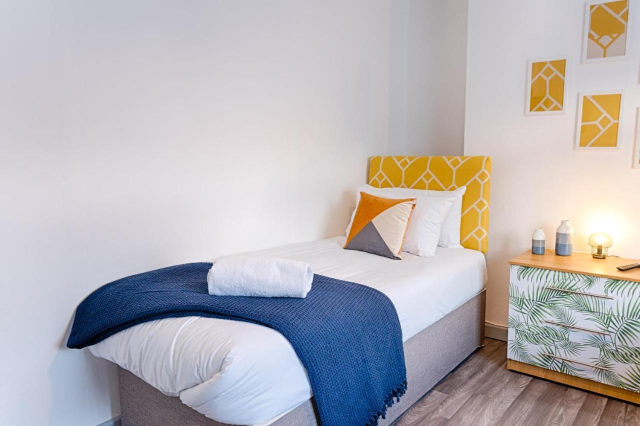 City Centre, Parking, Smart Tv'S In All Rooms Swansea Extérieur photo