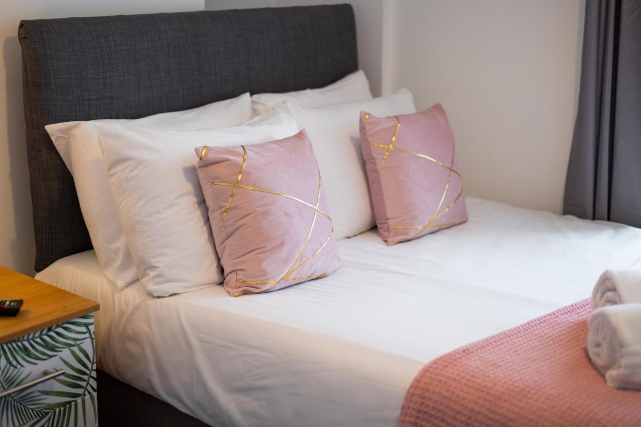 City Centre, Parking, Smart Tv'S In All Rooms Swansea Extérieur photo